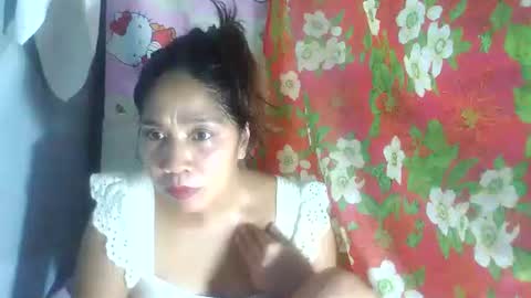 naughtynathalie2025 online show from October 17, 3:47 pm