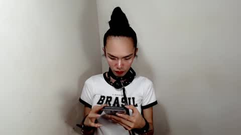 naughtypetiteangel online show from November 6, 11:48 pm