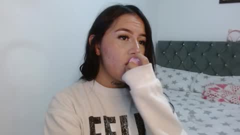 naughtyplayass online show from November 28, 2:42 pm