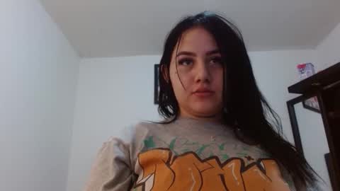 naughtyplayass online show from January 15, 6:22 pm