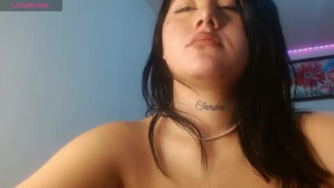 Snapshot of naughtyplayass chatting on July 10, 7:12 am naughtyplayass online show from July 10, 7:12 am