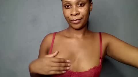 Snapshot of naughtyplaygirl chatting on April 23, 3:41 am Sexy online show from April 23, 3:41 am