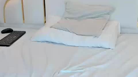 naughtyrose vc online show from March 11, 6:25 pm