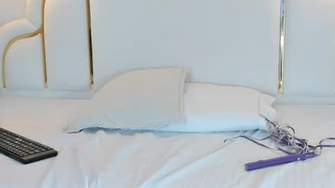 Snapshot of naughtyrose_vc chatting on May 13, 4:59 pm naughtyrose vc online show from May 13, 4:59 pm