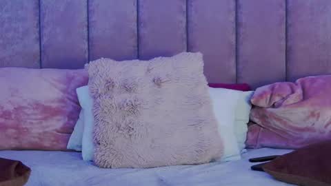 Ally online show from December 27, 12:01 pm