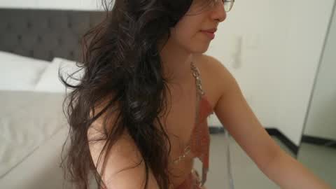 Snapshot of naughtysammx chatting on April 18, 3:38 pm Naughty Samm online show from April 18, 3:38 pm