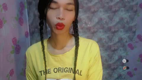 Snapshot of naughtysunshinepinay chatting on July 4, 1:01 am Celine online show from July 4, 1:01 am