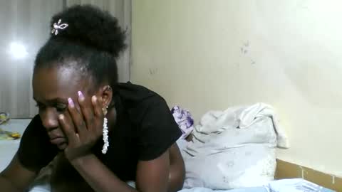 Snapshot of naughtyviv chatting on October 14, 9:04 pm naughtyviv online show from October 14, 9:04 pm