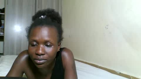 Snapshot of naughtyviv chatting on October 15, 10:04 am naughtyviv online show from October 15, 10:04 am