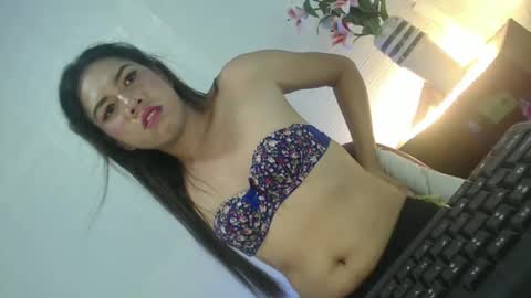 naughtywildvenice online show from February 12, 1:37 pm