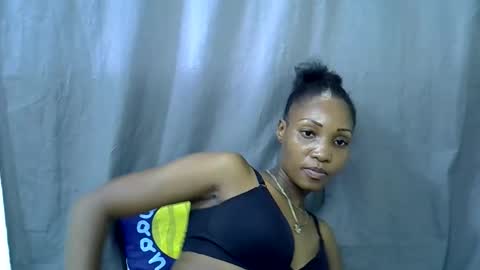 naughtyy4u online show from March 15, 3:51 pm