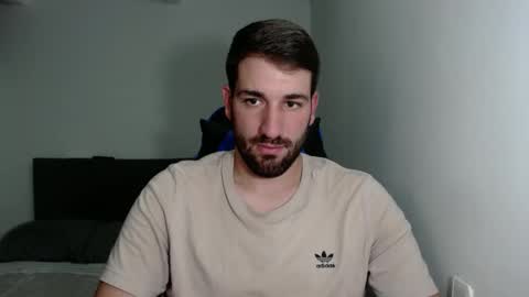 Snapshot of naugthy18boy chatting on January 24, 8:43 pm Nico online show from January 24, 8:43 pm