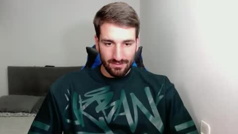 Snapshot of naugthy18boy chatting on January 29, 7:53 pm Nico online show from January 29, 7:53 pm