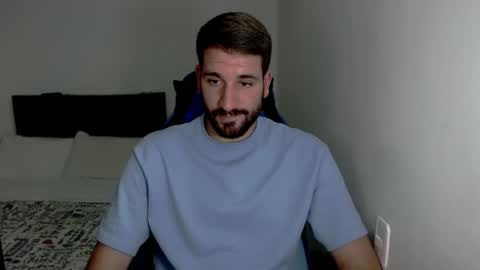 Snapshot of naugthy18boy chatting on February 20, 7:30 pm Nico online show from February 20, 7:30 pm