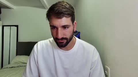 Nico online show from April 14, 7:20 pm