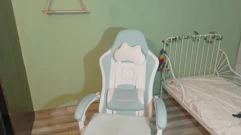 Snapshot of naugthy_muse chatting on February 3, 2:32 am sabrina online show from February 3, 2:32 am