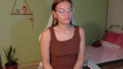 Snapshot of naugthy_muse chatting on February 21, 1:28 am sabrina online show from February 21, 1:28 am