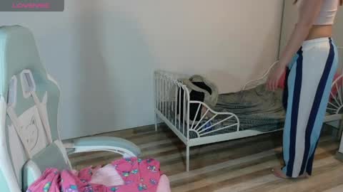 sabrina online show from April 9, 9:26 am