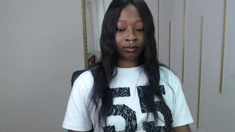 Nayaris 3 online show from April 2, 2:15 pm