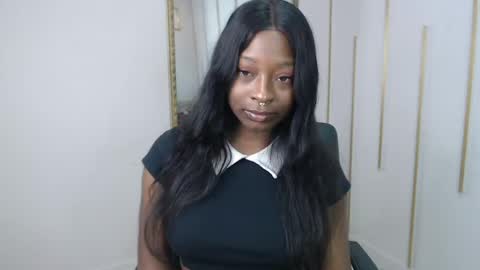 Nayaris 3 online show from June 3, 2:33 pm