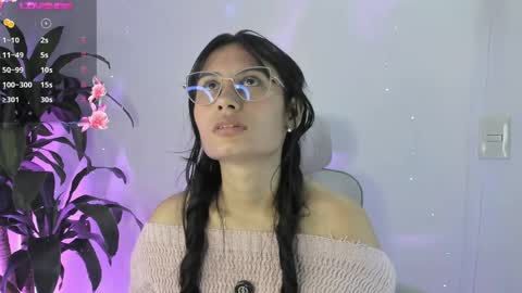 Naye  online show from April 7, 3:18 am