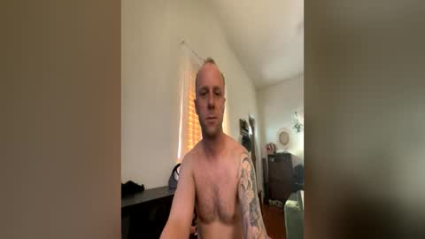 Snapshot of nboss55 chatting on June 12, 12:59 pm nboss55 online show from June 12, 12:59 pm