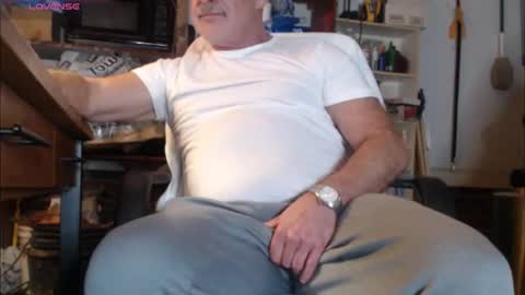 Seth online show from December 3, 12:29 am