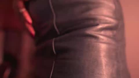 Nefertari online show from February 7, 10:41 am