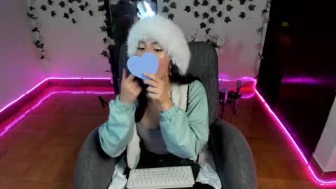 Snapshot of nebulosa_26 chatting on March 8, 6:37 pm Nebula online show from March 8, 6:37 pm