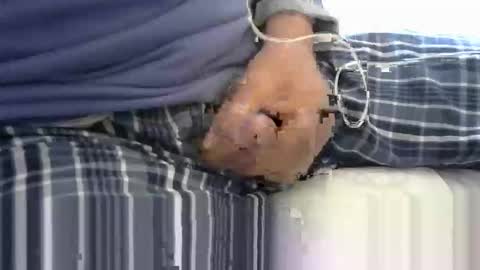 Snapshot of neckk chatting on October 11, 10:03 am neckk online show from October 11, 10:03 am