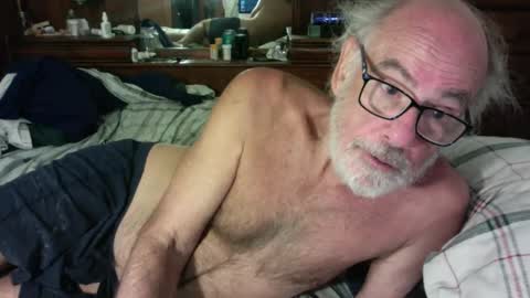 Snapshot of nedddludd chatting on September 11, 2:11 am nedddludd online show from September 11, 2:11 am