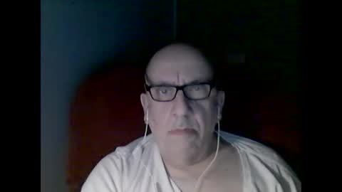 Tom online show from September 18, 1:51 am