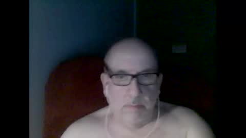 Tom online show from January 12, 2:17 am