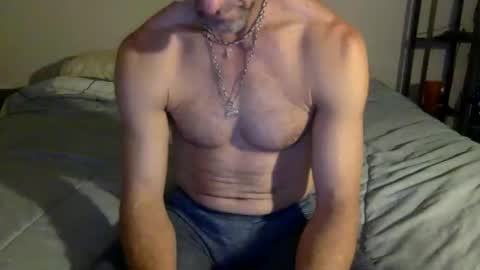 Snapshot of needsub chatting on November 27, 12:35 am needsub online show from November 27, 12:35 am