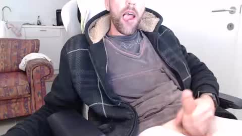 needyoujust online show from September 21, 10:55 pm