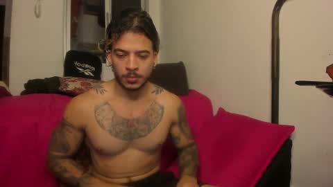 Nei turn green online show from January 5, 8:22 am