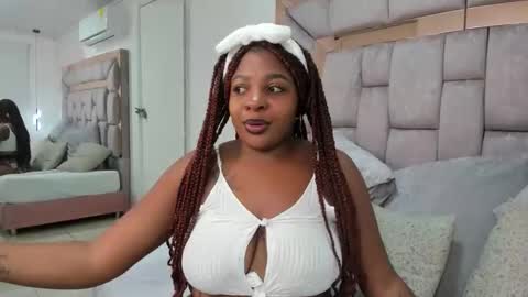 nefferetcharlotte online show from January 12, 2:44 pm