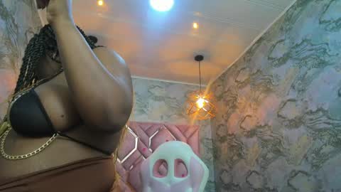 Nefer  online show from April 20, 5:26 pm