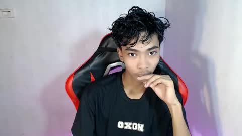 neil_asian69 online show from November 1, 4:58 am