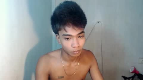 neil_asian69 online show from November 13, 6:51 pm