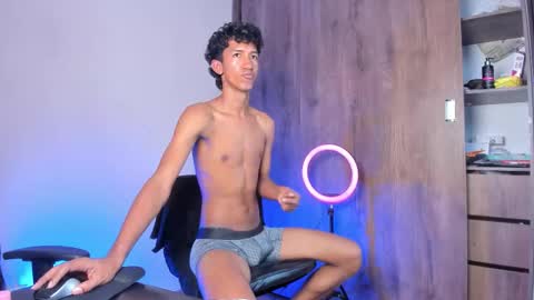 neitan online show from March 11, 6:25 pm