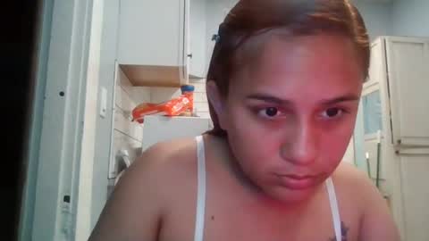 Snapshot of nel1523 chatting on July 14, 12:46 am nel1523 online show from July 14, 12:46 am
