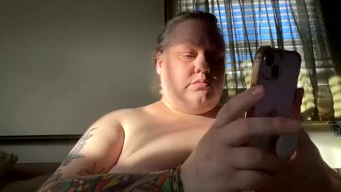 Nellie Atlas online show from February 4, 10:15 pm