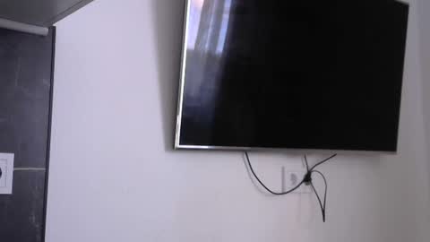 Snapshot of nelly_fortu chatting on June 22, 11:07 am nelly_fortu online show from June 22, 11:07 am