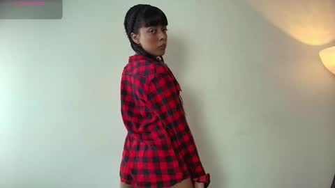 nelly online show from February 16, 12:34 pm