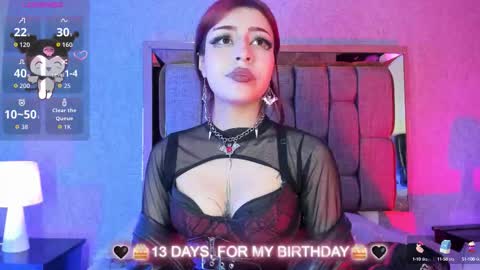 Snapshot of nemesis_castel chatting on October 6, 10:18 pm Nemesis online show from October 6, 10:18 pm