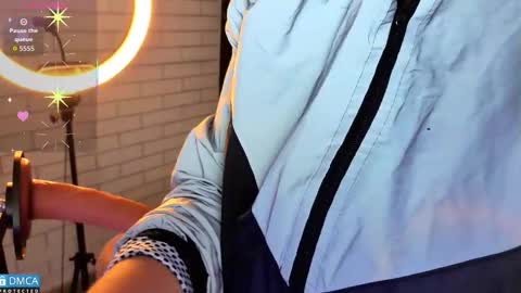 Salome Nena cupcake online show from November 19, 11:10 am