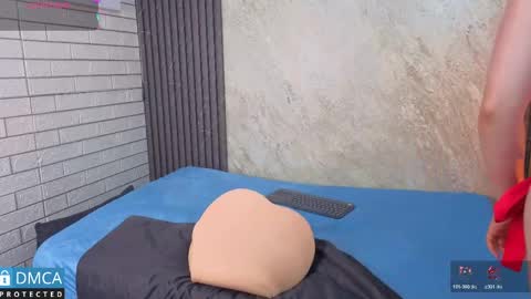 Salome Nena cupcake online show from April 7, 11:32 am