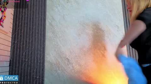 Salome Nena cupcake online show from April 9, 11:04 am