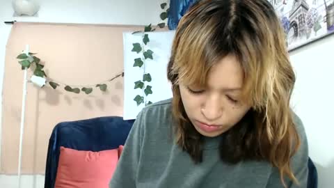 Snapshot of nena_lov chatting on March 12, 4:24 pm Star  online show from March 12, 4:24 pm